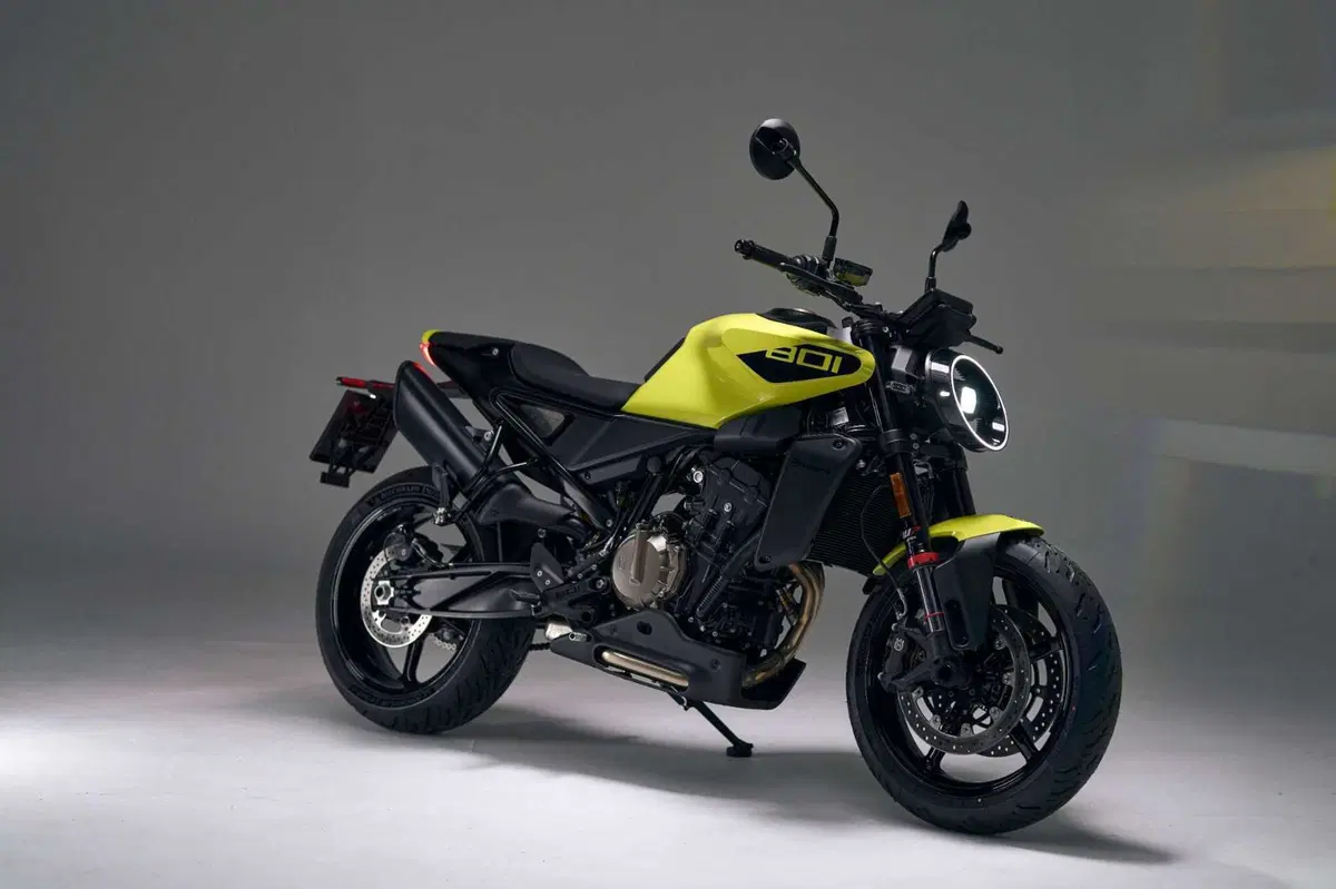 Husqvarna Vitpilen 801. Come va, pregi e difetti [VIDEO E GALLERY] (18)