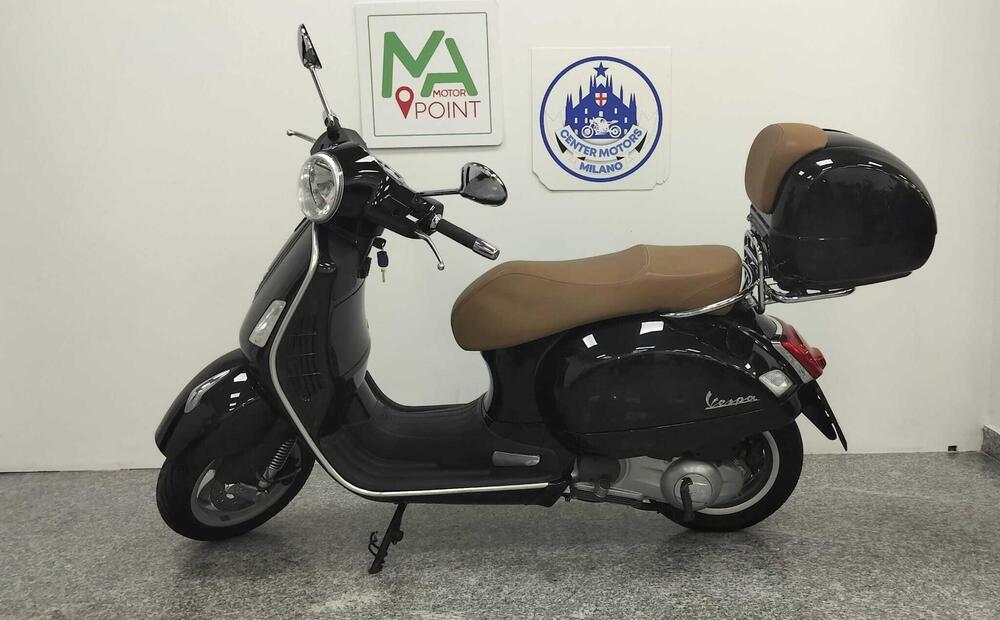 Vespa GTS 300 Touring ABS (2017 - 19) (3)