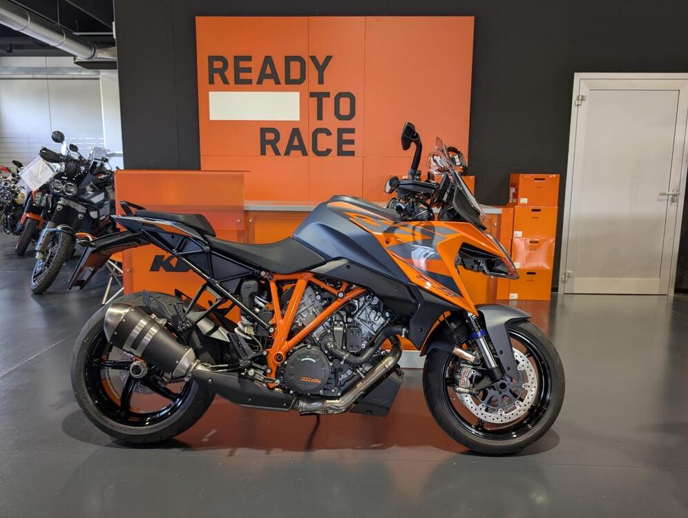 KTM 1290 Super Duke GT (2022 - 24)