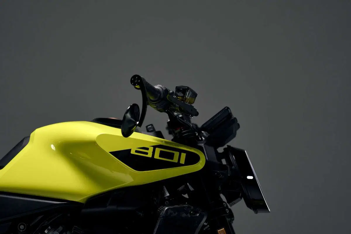 Husqvarna Vitpilen 801. Come va, pregi e difetti [VIDEO E GALLERY] (26)