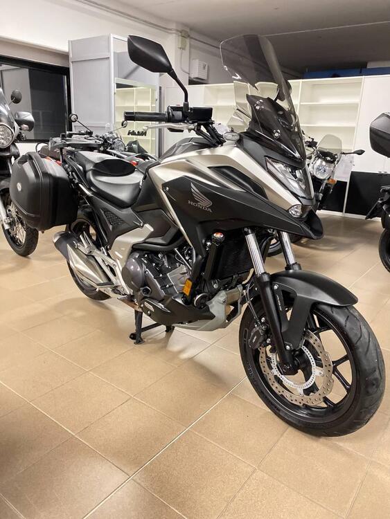 Honda NC 750 X DCT (2021 - 24) (4)