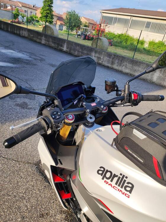 Aprilia Tuono 1100 V4 (2021 - 24) (5)