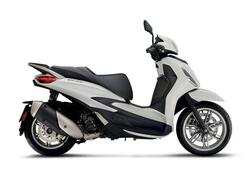 Piaggio Beverly 300 ABS-ASR (2021 - 24) nuova