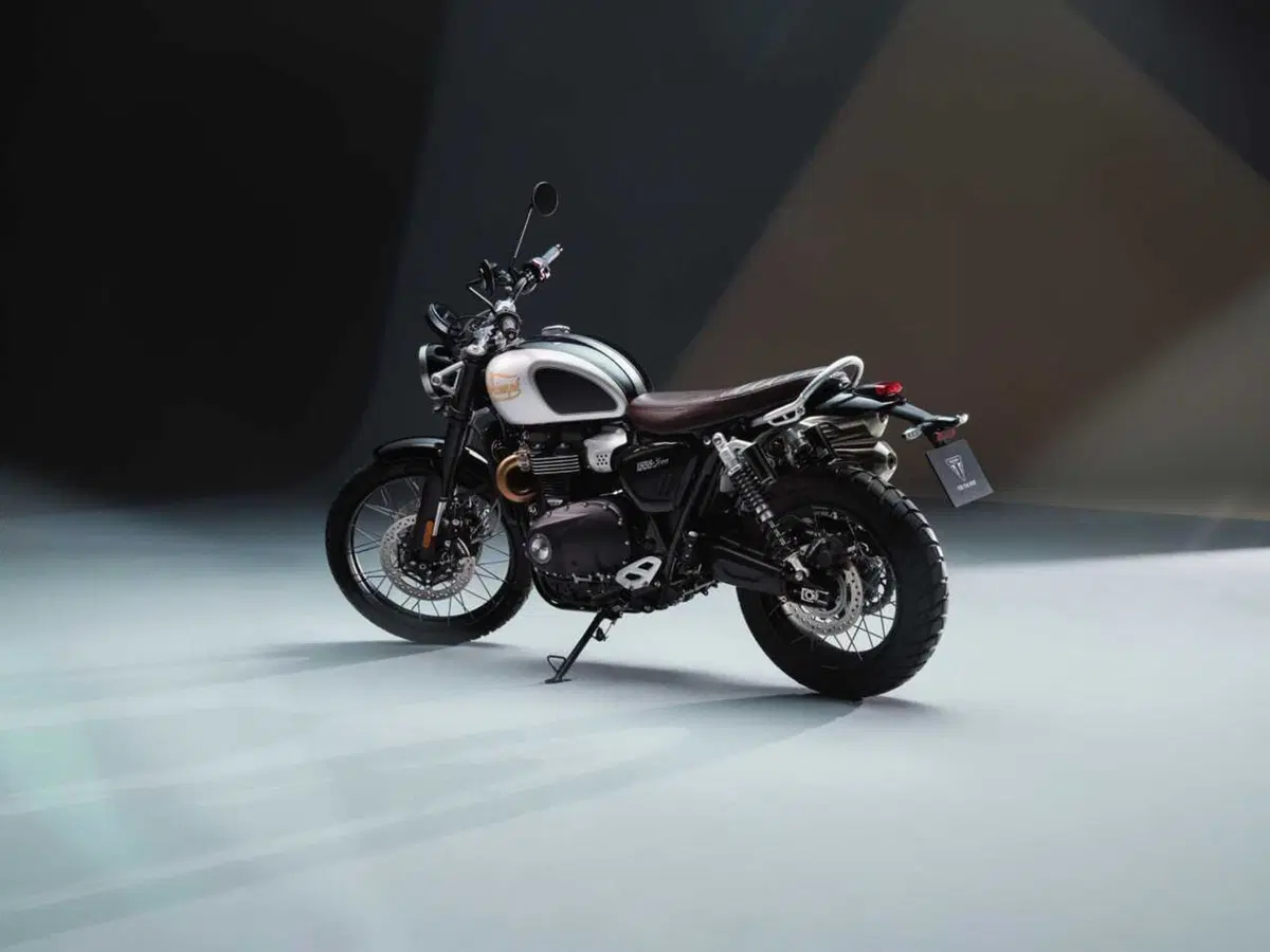 Triumph ritorna ad inizio Novecento con la Icon Edition su 7 modelli (20)