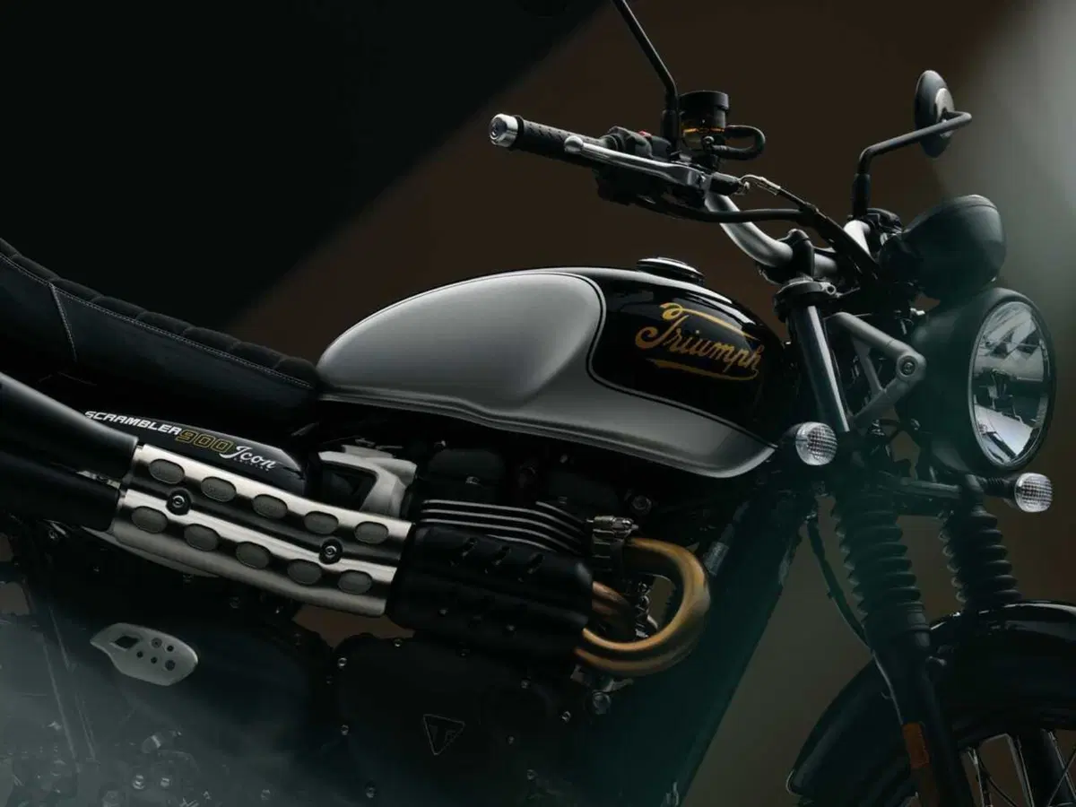 Triumph ritorna ad inizio Novecento con la Icon Edition su 7 modelli (24)