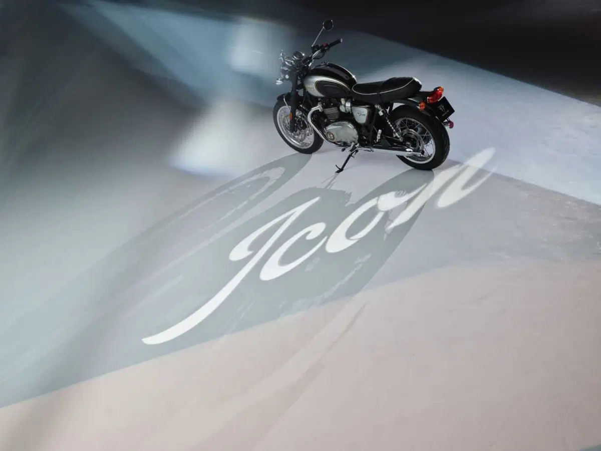 Triumph ritorna ad inizio Novecento con la Icon Edition su 7 modelli (32)