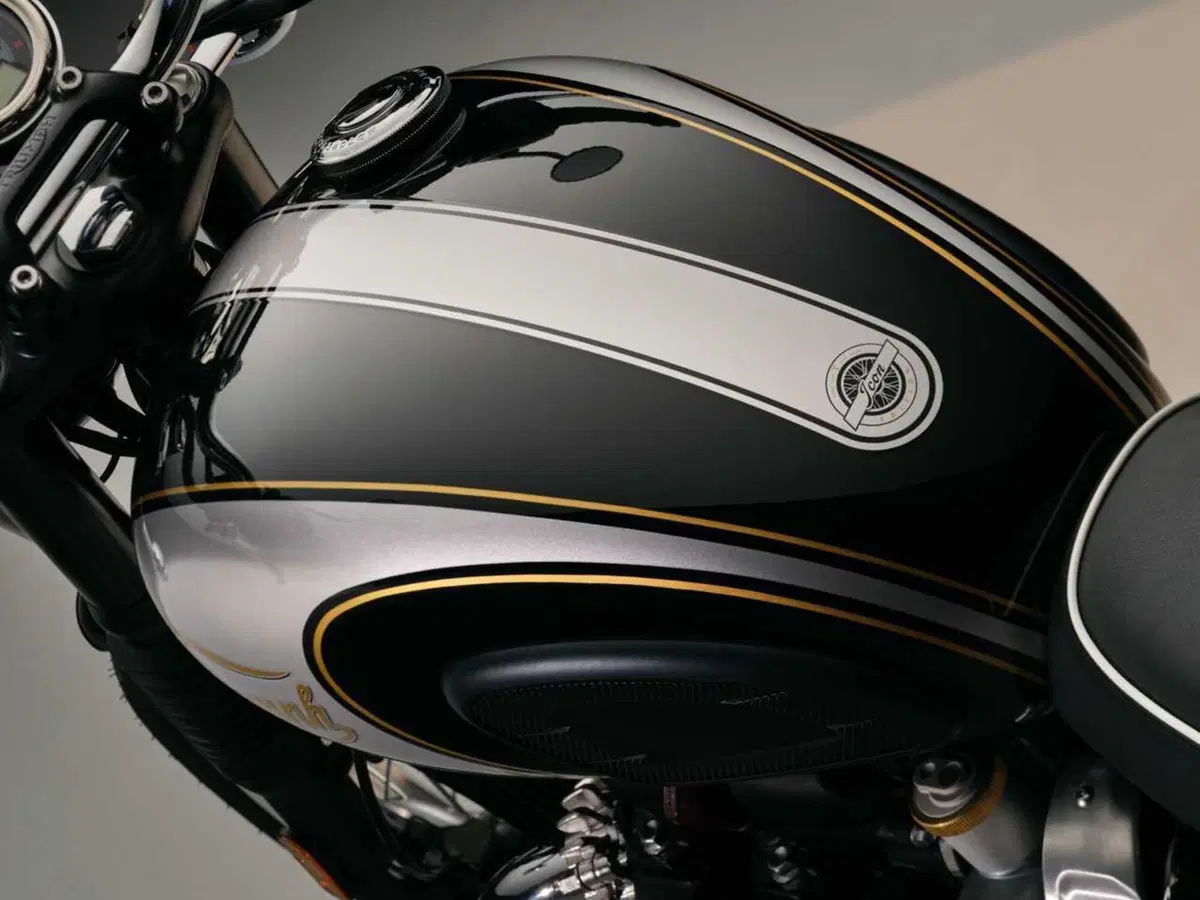 Triumph ritorna ad inizio Novecento con la Icon Edition su 7 modelli (35)