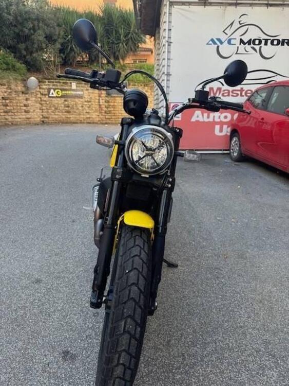 Ducati Scrambler 800 Icon (2021 - 22) (2)