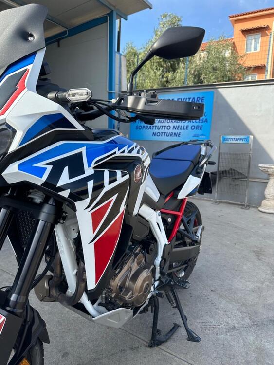 Honda Africa Twin CRF 1100L Urban DCT (2022 - 23) (2)