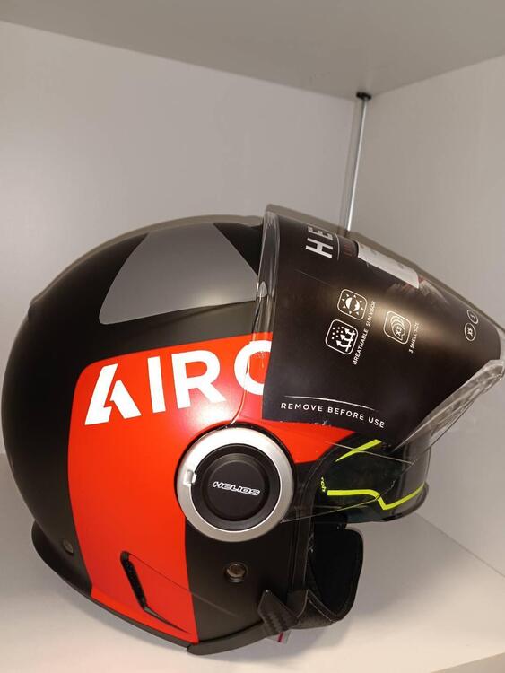 Casco Jet Airoh