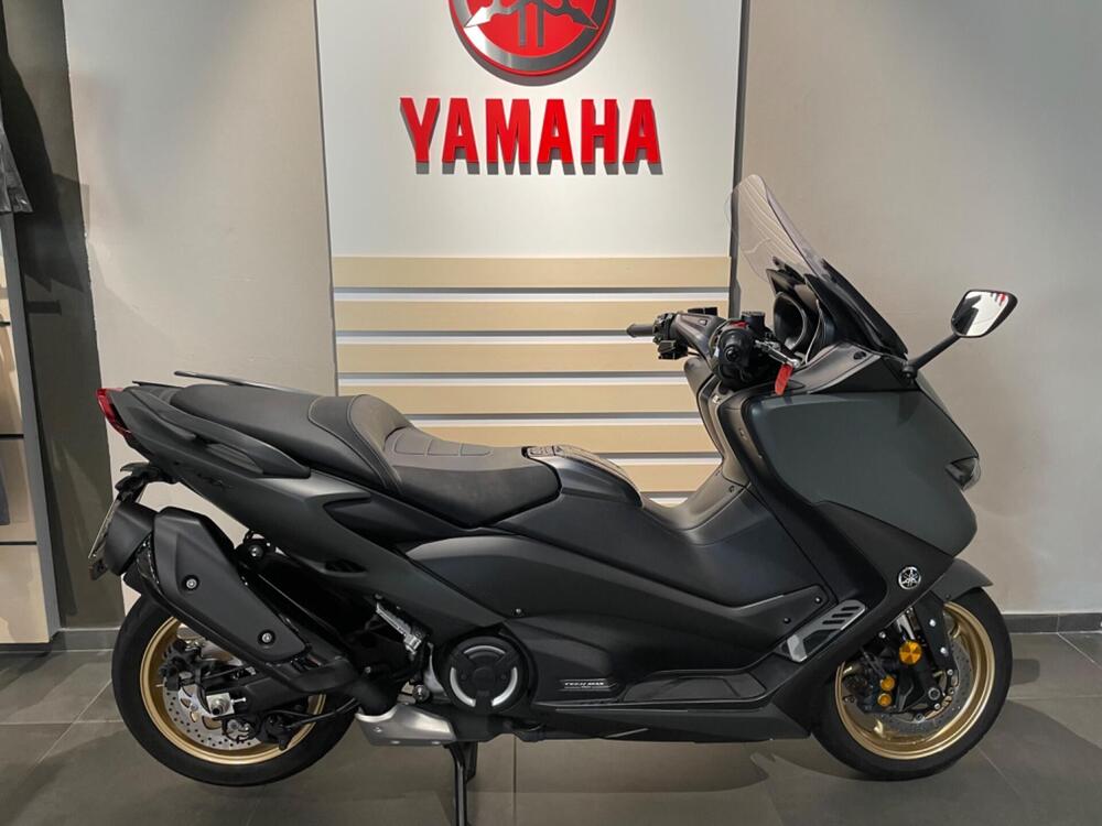 Yamaha T-Max 560 Tech Max (2021)