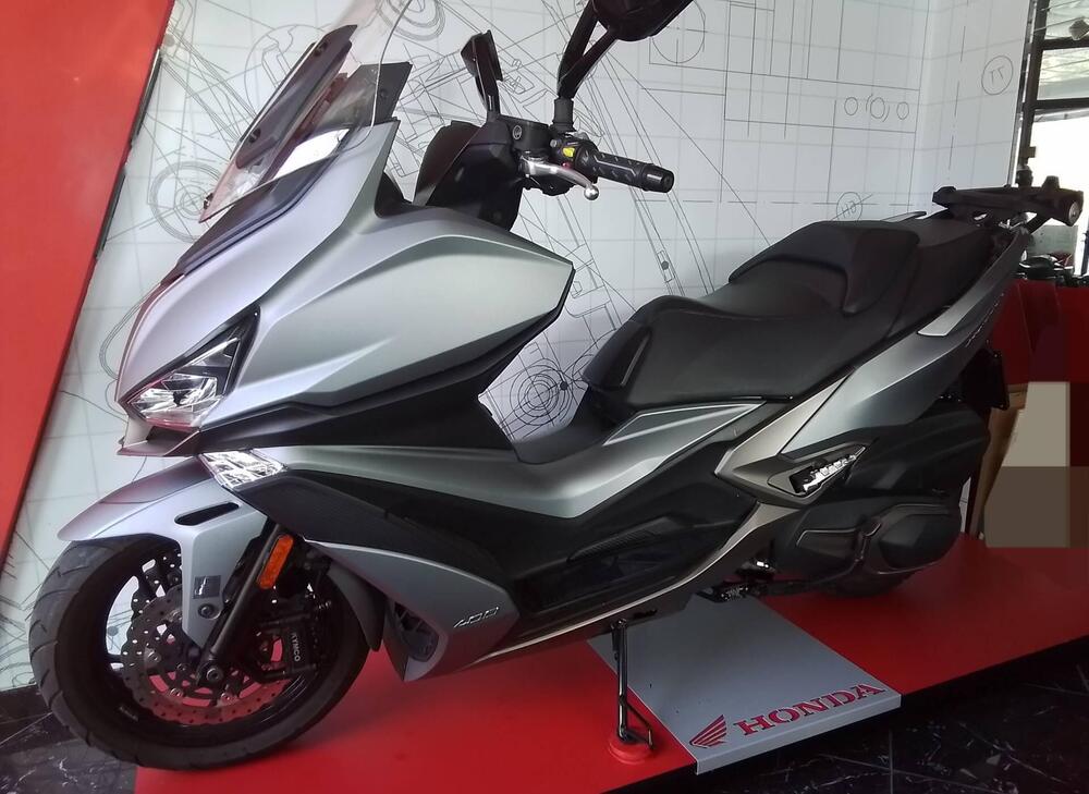 Kymco Xciting 400i S TCS (2021 - 24) (2)