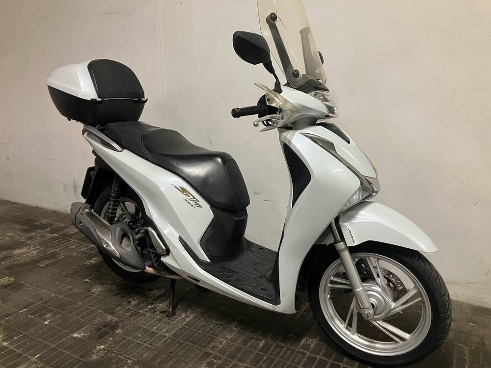 Honda SH 150 i (2017 - 19) (2)