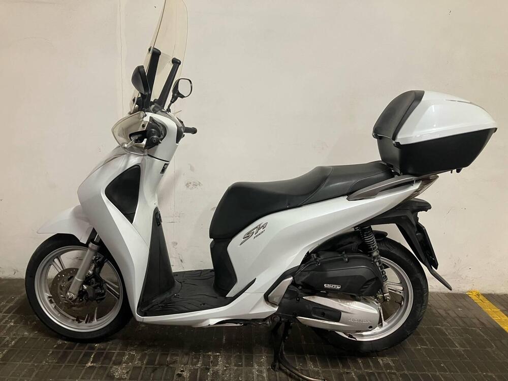 Honda SH 150 i (2017 - 19) (4)