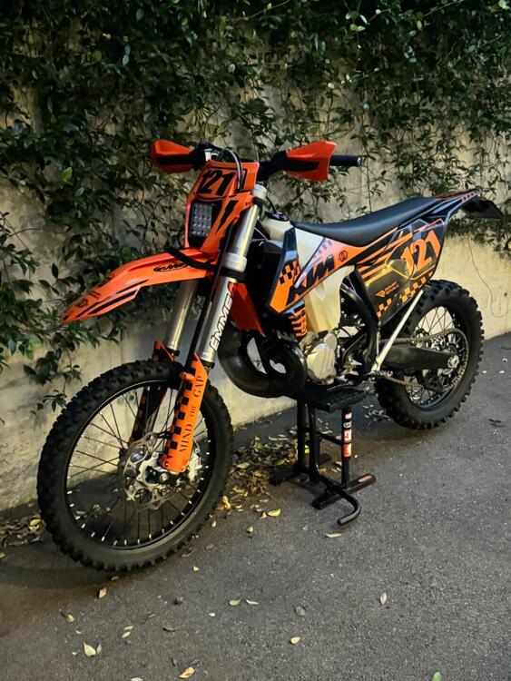 KTM EXC 300 E TPI (2018) (4)