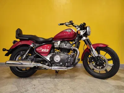 Royal Enfield Super Meteor 650 (2023 - 26) nuova