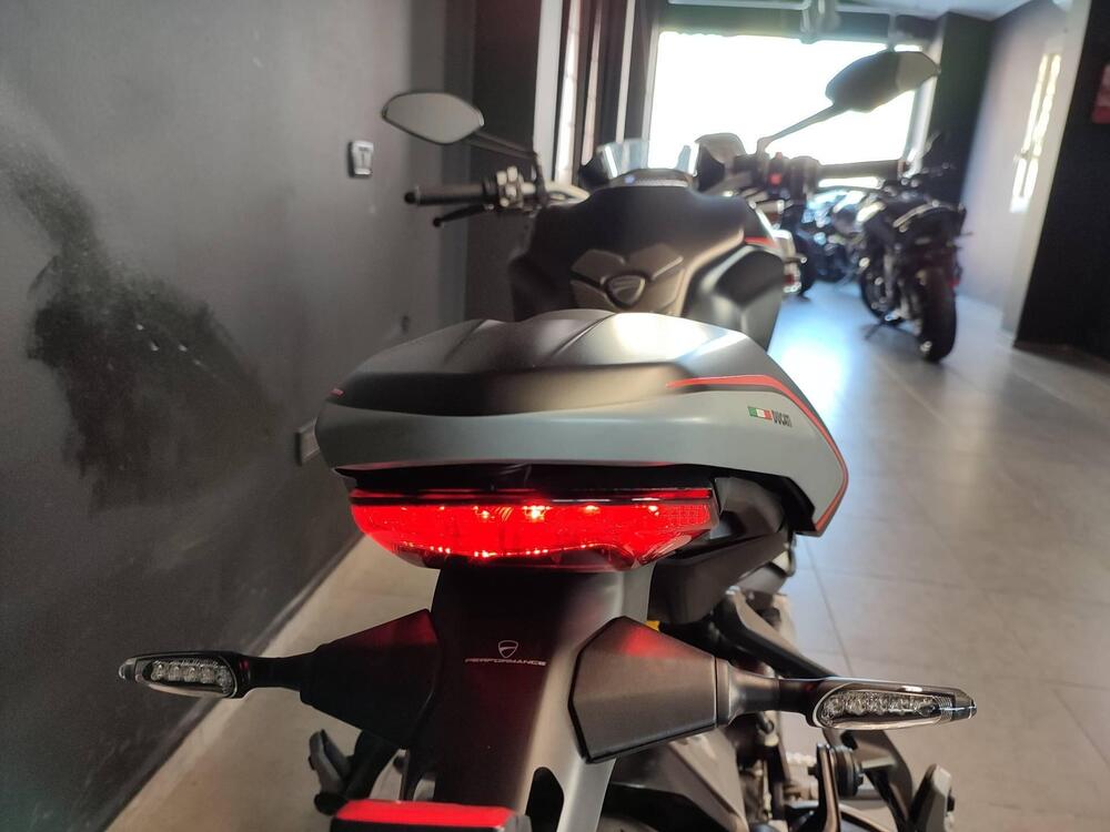 Ducati Monster 821 Stealth (2019 - 20) (5)