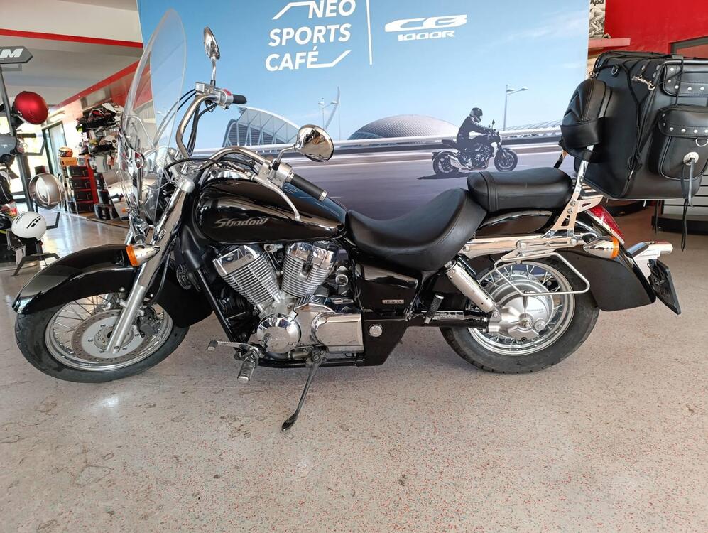 Honda Shadow 750 (2004)