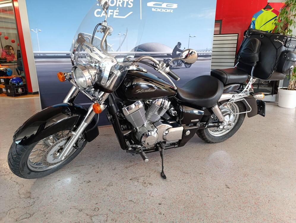 Honda Shadow 750 (2004) (4)