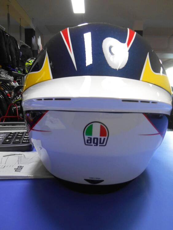 K1 Pitlane Blue Red Yellow Agv (3)