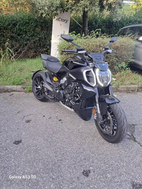 Ducati Diavel V4 (2023 - 24) (5)