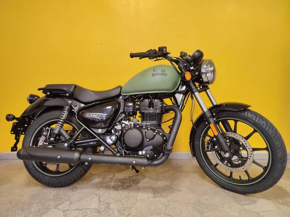 Royal Enfield Meteor 350 Fireball (2021 - 24)