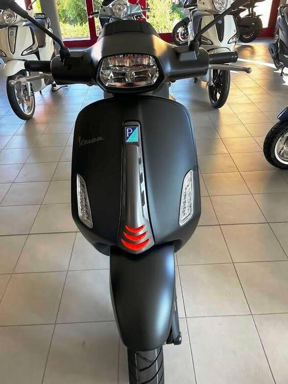 Vespa Sprint 125 Sport (2023 - 24) (3)