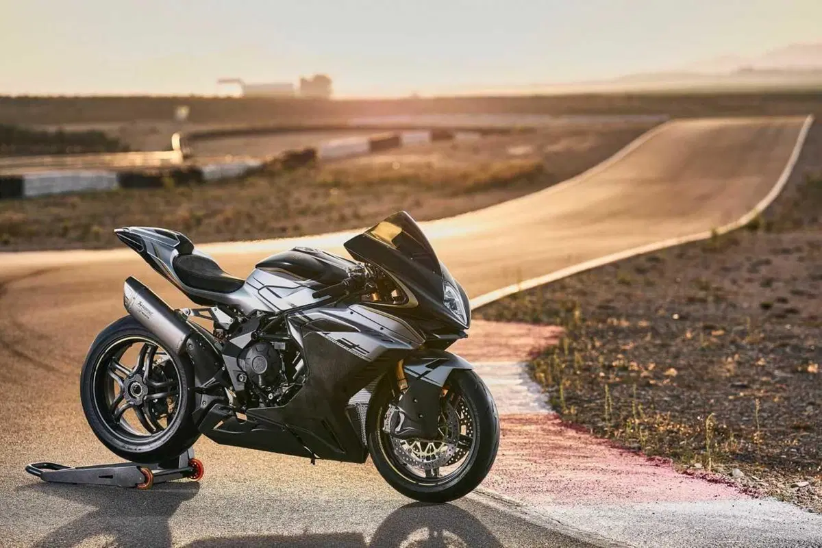 MV Agusta F3 Competizione, la Supersport più bella ed elitaria [EMBARGO 31/10 ore 17]
