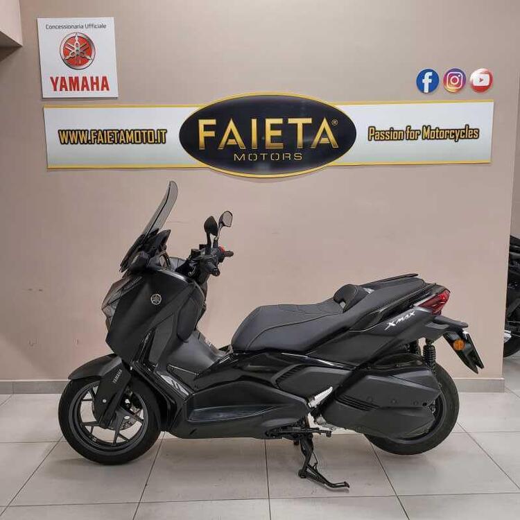 Yamaha X-Max 300 Tech Max (2021 - 24)