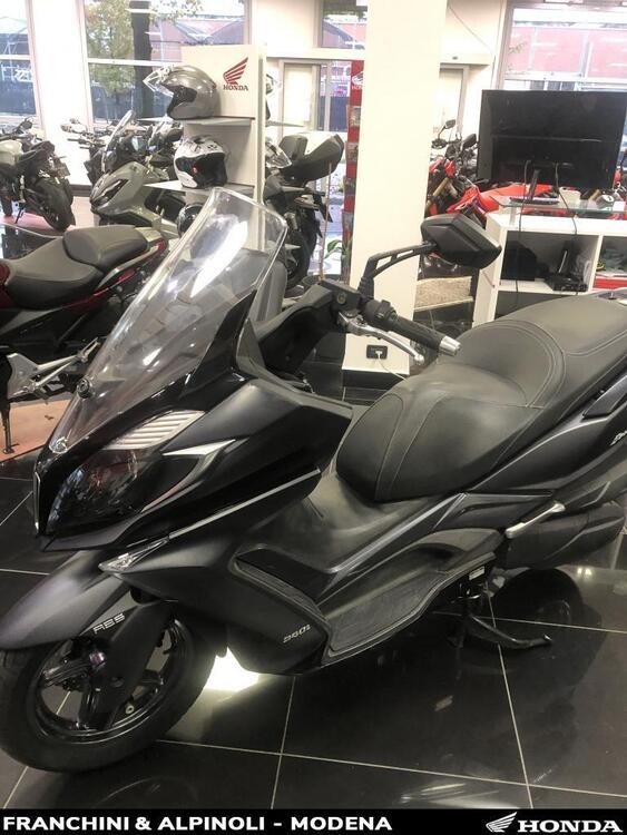 Kymco Downtown 350i ABS (2015 - 17) (2)