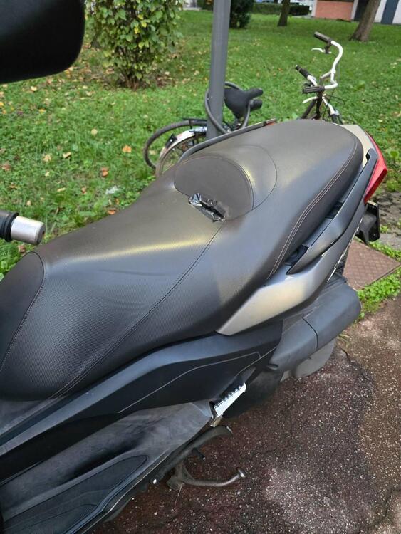 Yamaha X-Max 250 ABS (2014 - 16) (5)