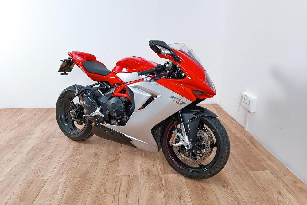 MV Agusta F3 800 EAS (2013 - 15) (2)