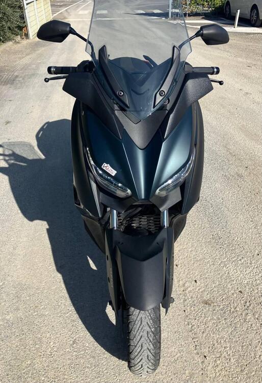 Yamaha X-Max 300 Tech Max (2021 - 24) (4)