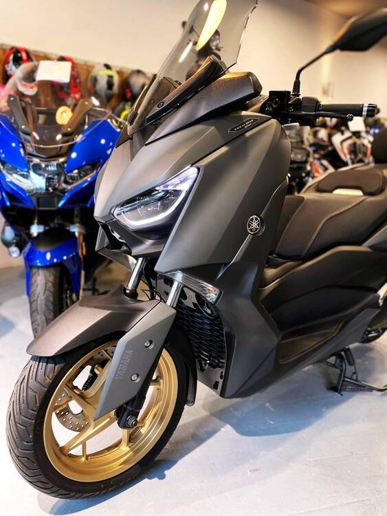 Yamaha X-Max 300 Tech Max (2021 - 24) (3)