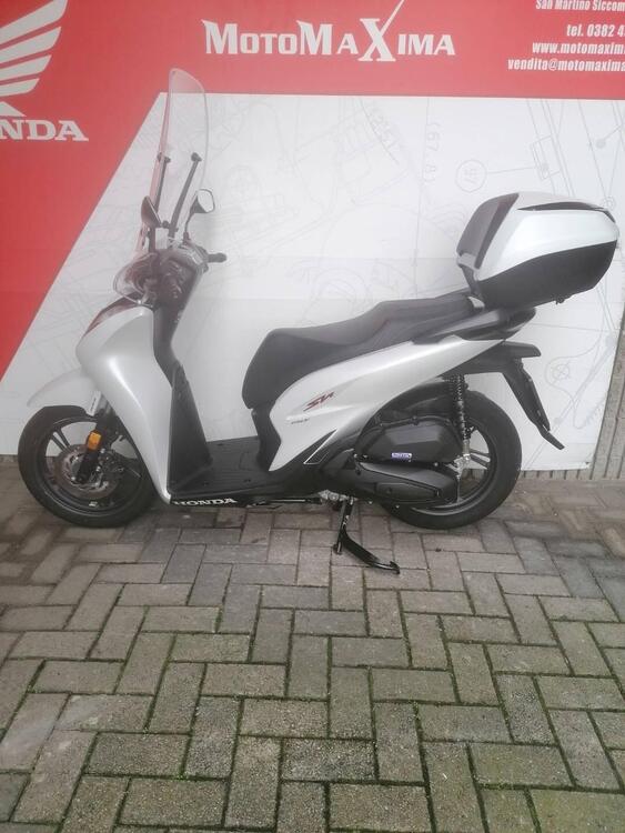 Honda SH 150i Sport (2022 - 24) (5)