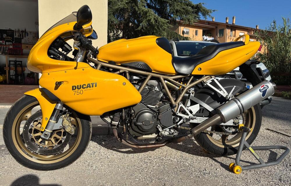 Ducati SuperSport 750 HF I.E.(1999 - 02) (3)