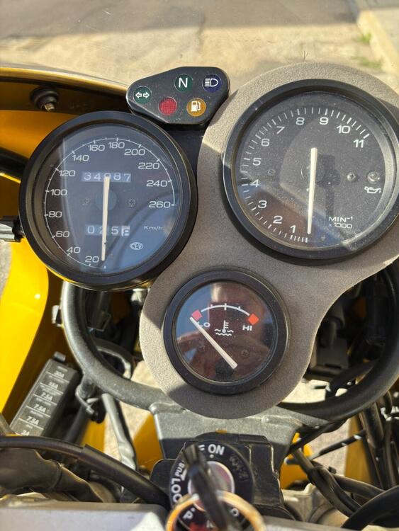 Ducati SuperSport 750 HF I.E.(1999 - 02) (5)