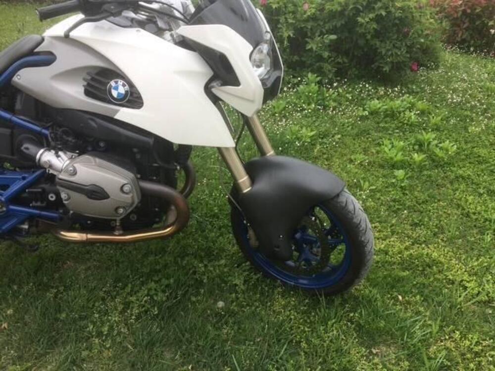 Bmw HP2 Megamoto (3)