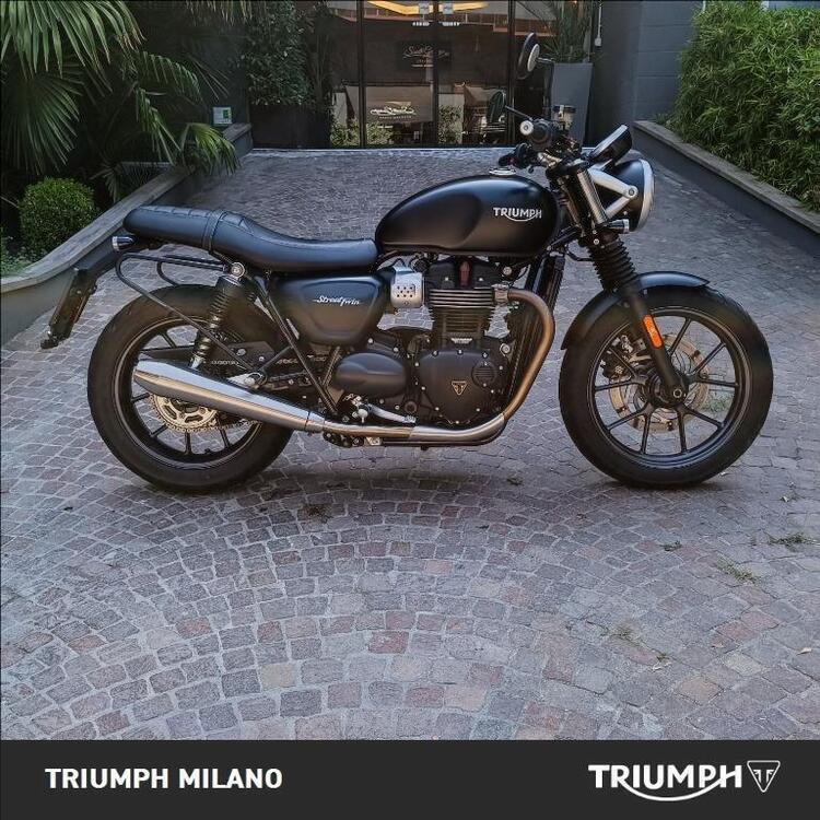 Triumph Street Twin 900 (2016)