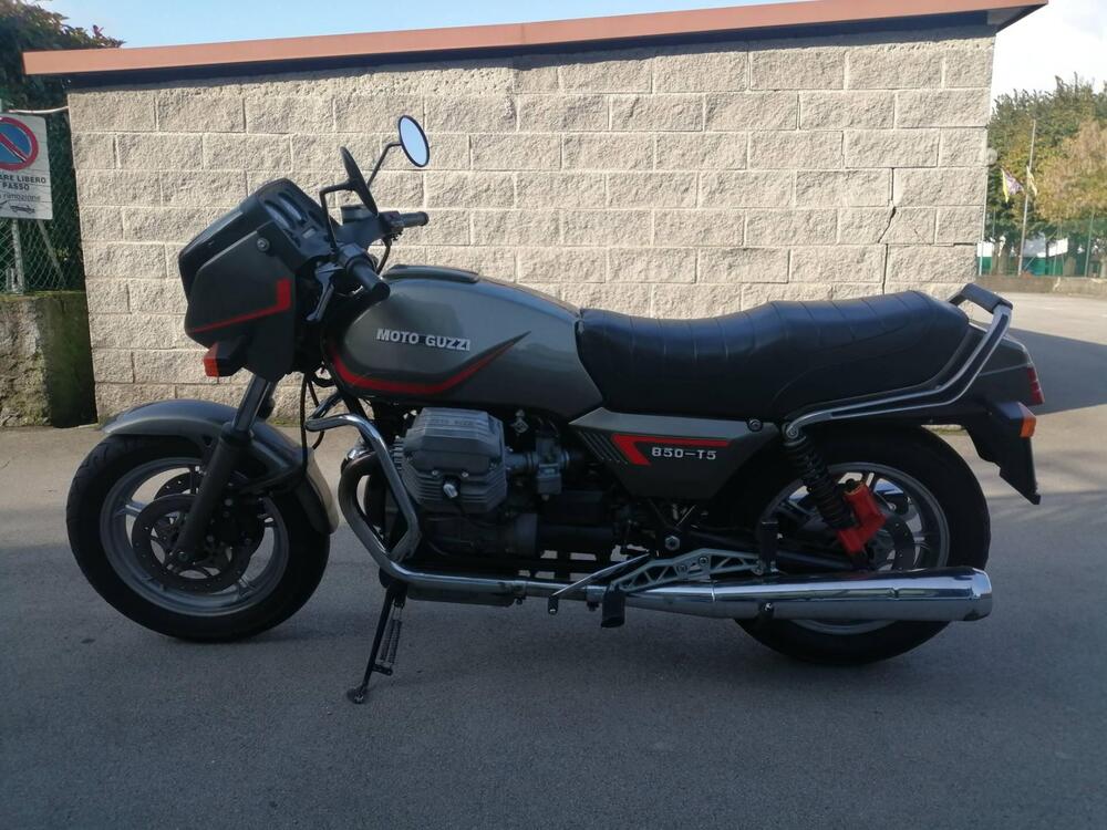 Moto Guzzi 850 T5 (2)