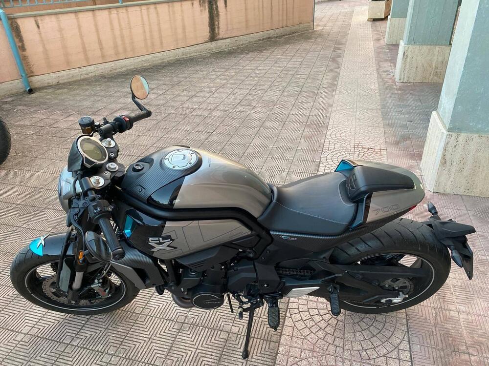 CFMOTO 700CL-X Sport (2022 - 24) (2)