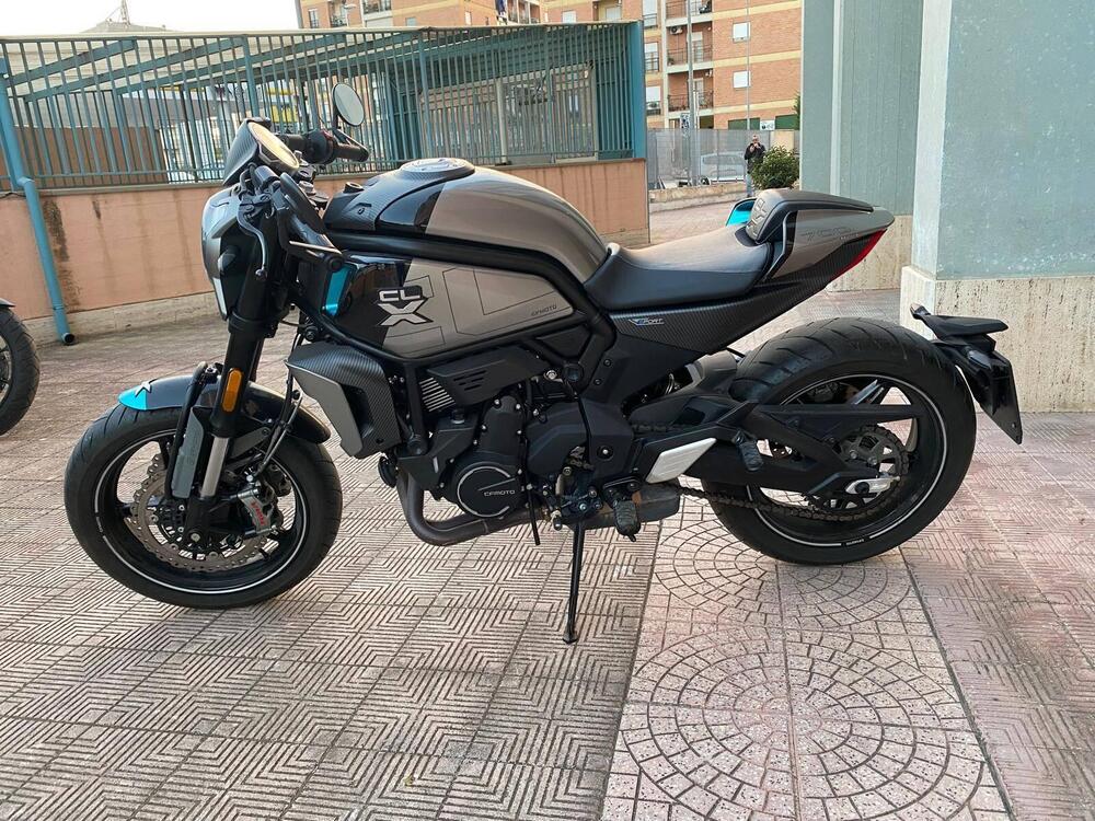 CFMOTO 700CL-X Sport (2022 - 24) (5)