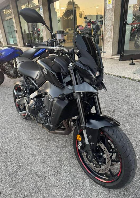 Yamaha MT-09 (2021 - 23) (2)