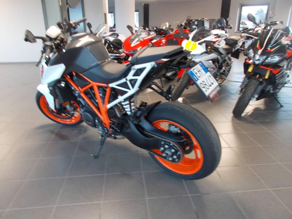 KTM 1290 Super Duke R ABS (2017 - 18) (4)