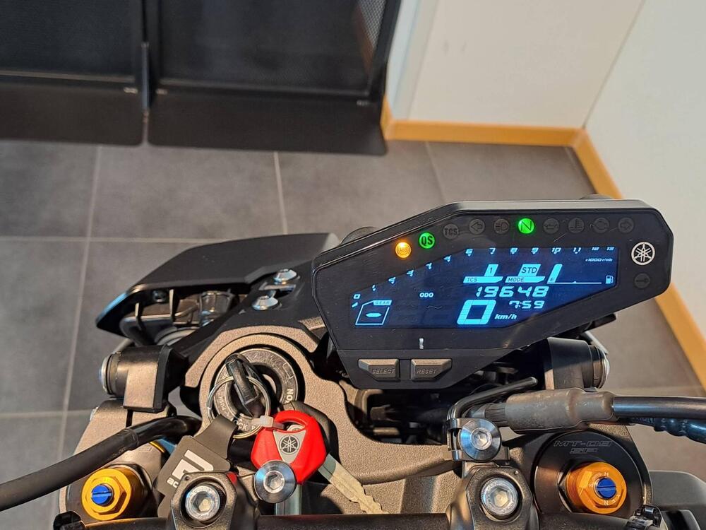 Yamaha MT-09 SP (2018 - 20) (3)