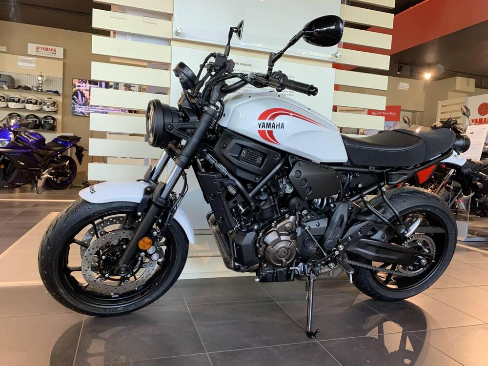 Yamaha XSR 700 (2022 - 24) (2)