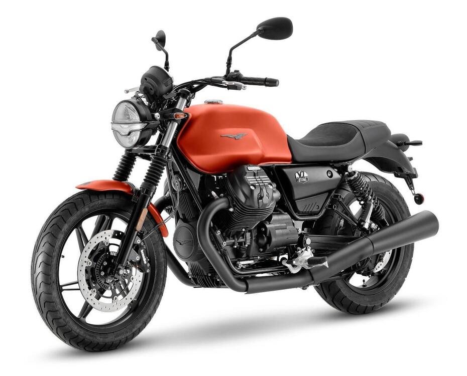 Moto Guzzi V7 Stone (2021 - 24)