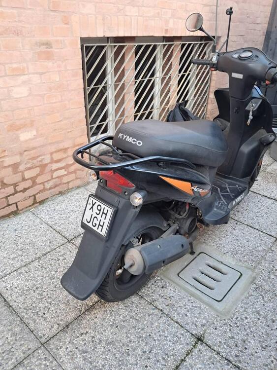 Kymco Agility 50 R16 + (2008 - 18) (2)