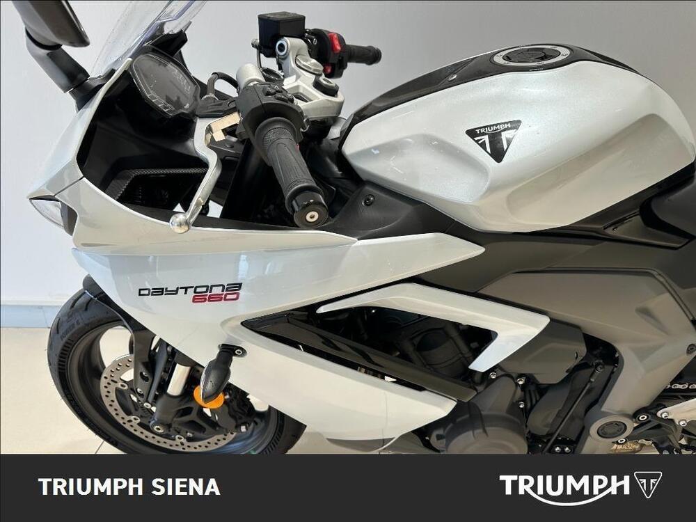 Triumph Daytona 660 (2024) (5)