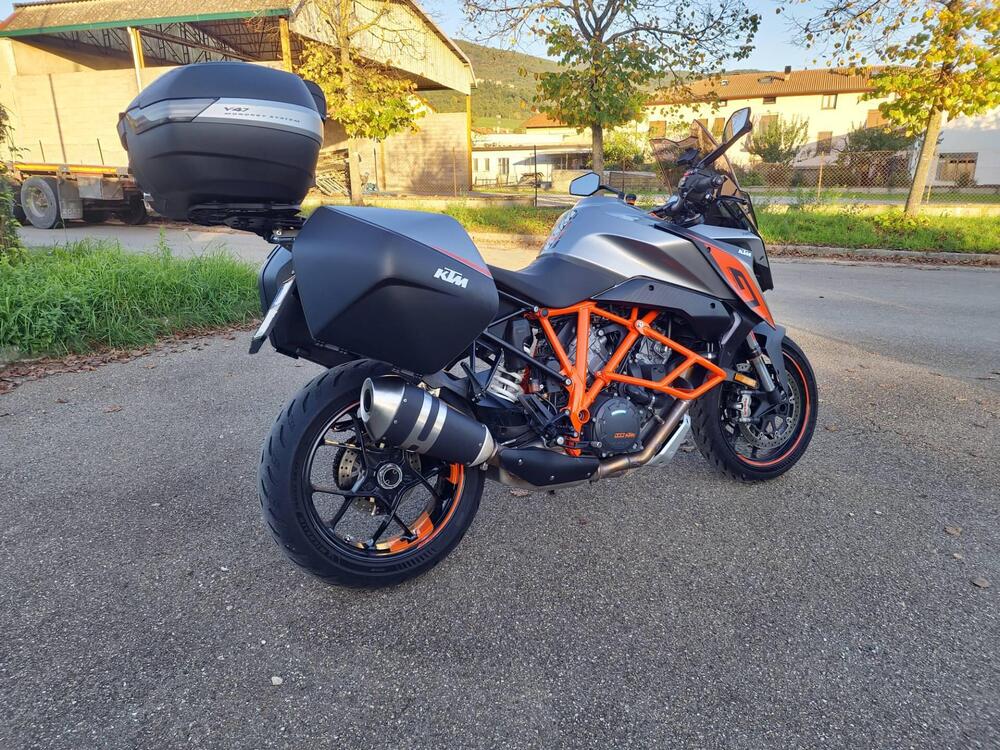 KTM 1290 Super Duke GT ABS (2016 - 18) (3)